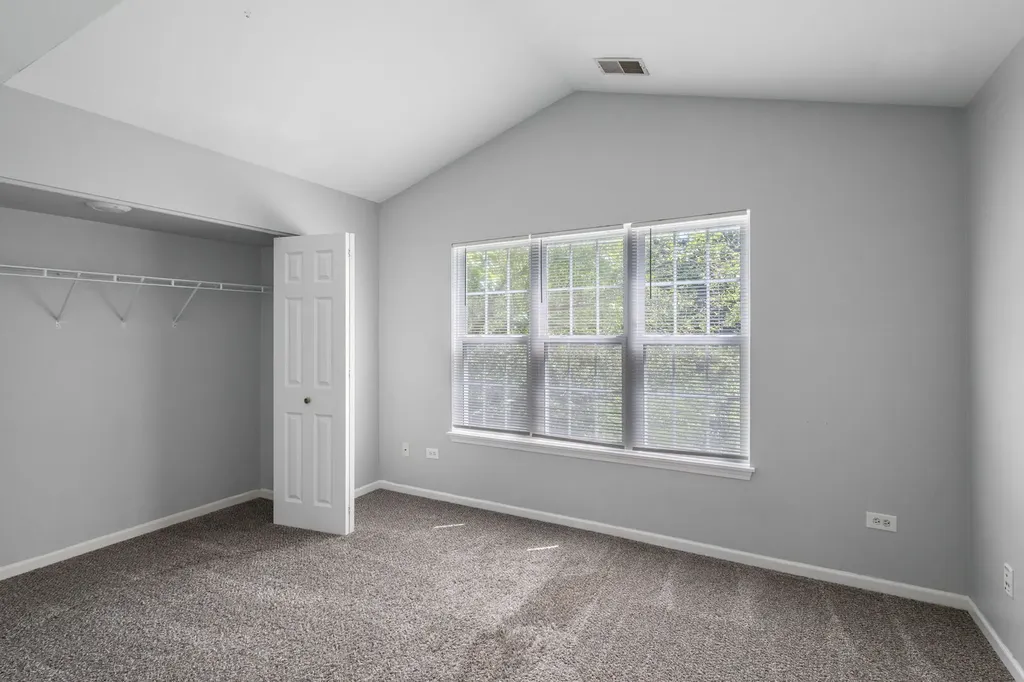 2827 Rutland Circle Naperville IL 60564