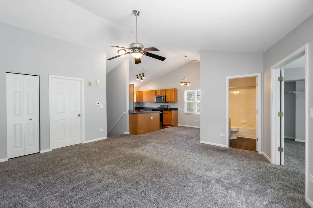 2827 Rutland Circle Naperville IL 60564