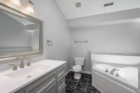 2827 Rutland Circle Naperville IL 60564