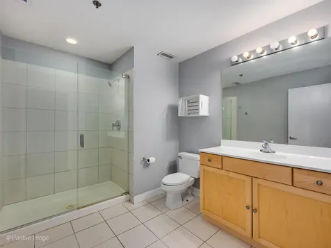 1 South Leavitt Street Chicago IL 60612