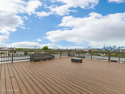 1 South Leavitt Street Chicago IL 60612