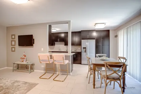 1252 Briarwood Lane Libertyville IL 60048
