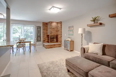1252 Briarwood Lane Libertyville IL 60048