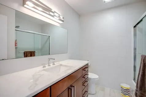 1252 Briarwood Lane Libertyville IL 60048