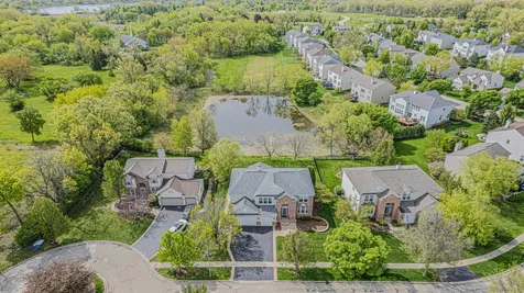 1575 Mcclellan Drive Lindenhurst IL 60046