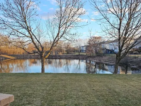 1575 Mcclellan Drive Lindenhurst IL 60046