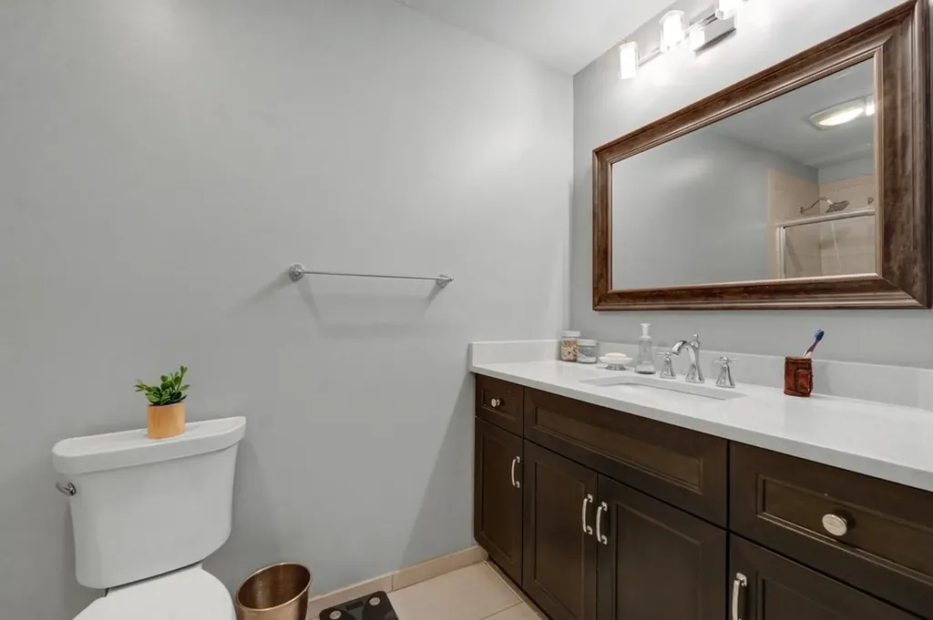 1564 White Eagle Drive Naperville IL 60564