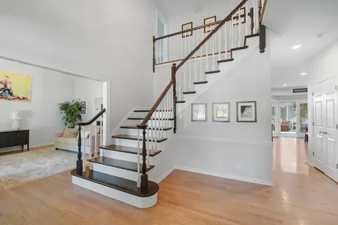 1564 White Eagle Drive Naperville IL 60564