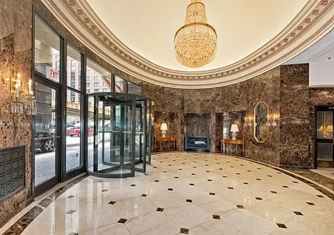 10 East Ontario Street Chicago IL 60611