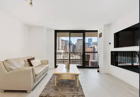 10 East Ontario Street Chicago IL 60611
