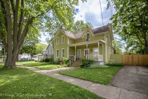 320 East High Street Sycamore IL 60178