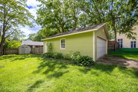 320 East High Street Sycamore IL 60178