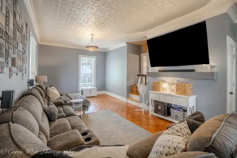 320 East High Street Sycamore IL 60178