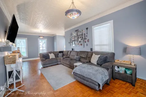 320 East High Street Sycamore IL 60178