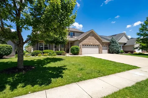 3914 Brookline Lane Bloomington IL 61705