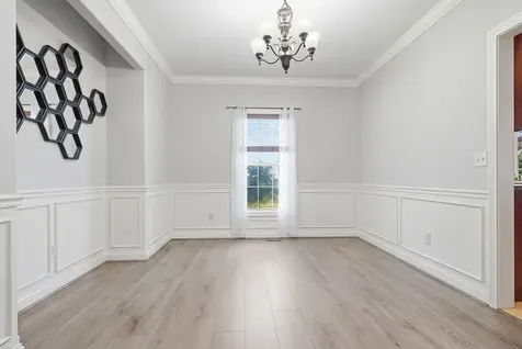 3914 Brookline Lane Bloomington IL 61705