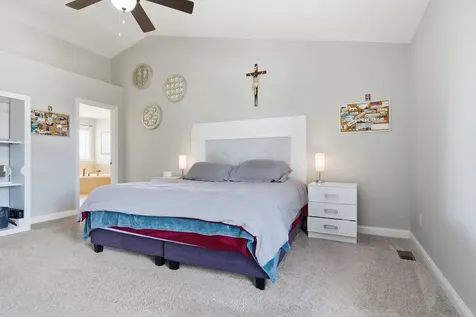 3914 Brookline Lane Bloomington IL 61705