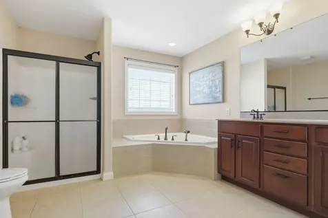 3914 Brookline Lane Bloomington IL 61705