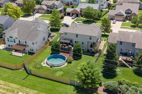 3914 Brookline Lane Bloomington IL 61705