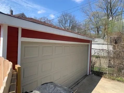 8015 South Avalon Avenue Chicago IL 60619