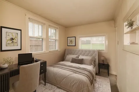 947 Mason Avenue Aurora IL 60506