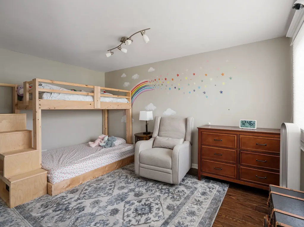 2740 North Wayne Avenue Chicago IL 60614