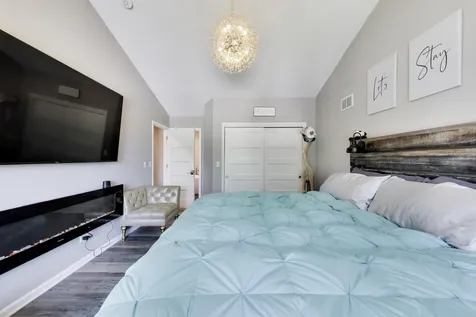 465 Spring Ridge Drive Crystal Lake IL 60012