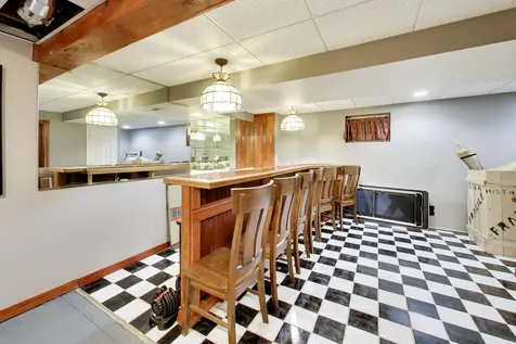 465 Spring Ridge Drive Crystal Lake IL 60012
