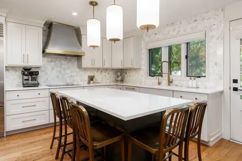1347 Brown Hills Road Rockford IL 61107