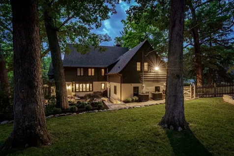 1347 Brown Hills Road Rockford IL 61107