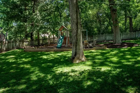 1347 Brown Hills Road Rockford IL 61107