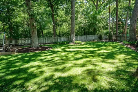 1347 Brown Hills Road Rockford IL 61107