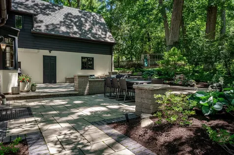 1347 Brown Hills Road Rockford IL 61107
