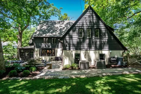1347 Brown Hills Road Rockford IL 61107