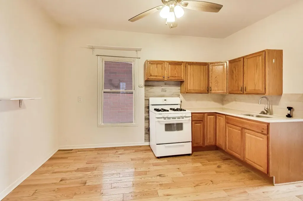 2434 West Cortland Street Chicago IL 60647
