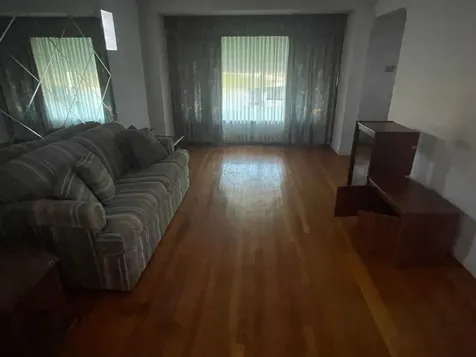 6153 South Melvina Avenue Chicago IL 60638