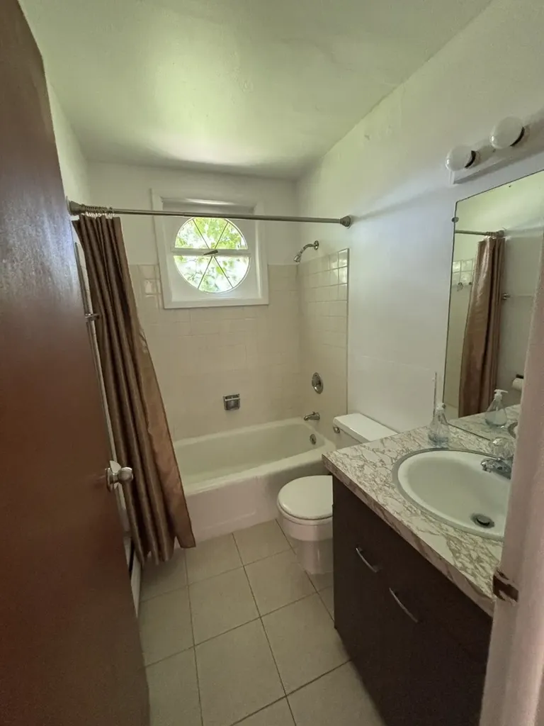 435 Burlington Avenue Downers Grove IL 60515
