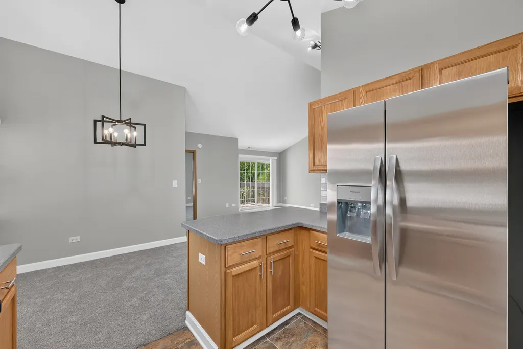 1960 Heron Avenue Schaumburg IL 60193