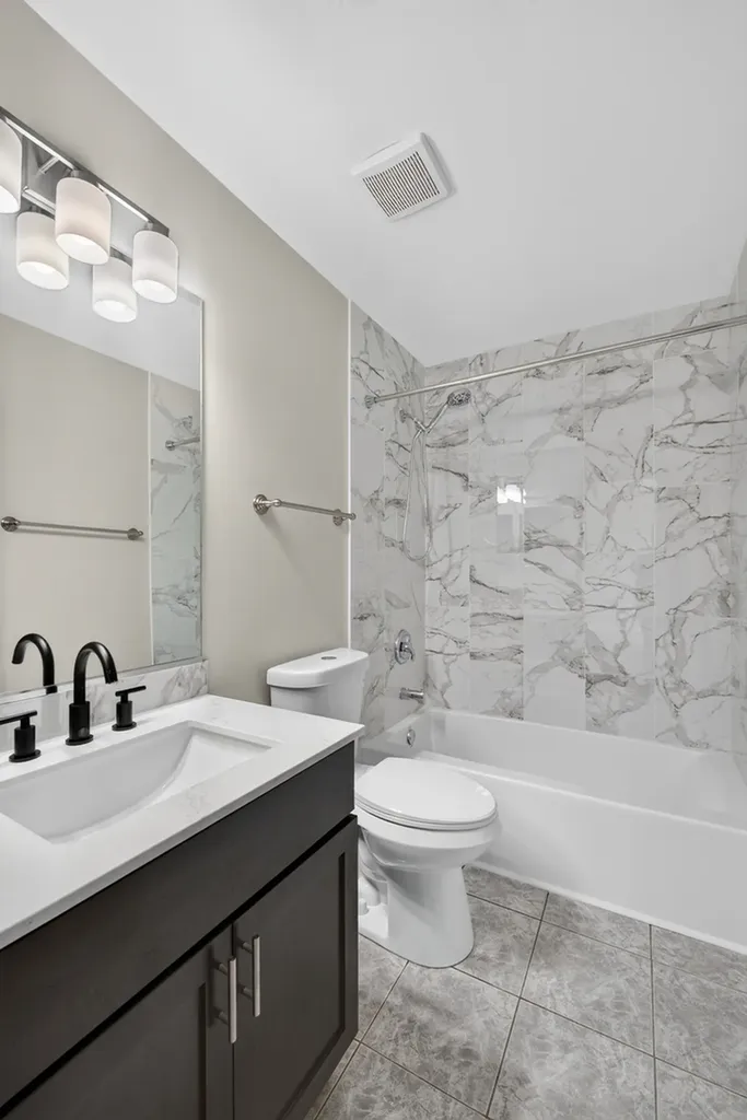 1960 Heron Avenue Schaumburg IL 60193