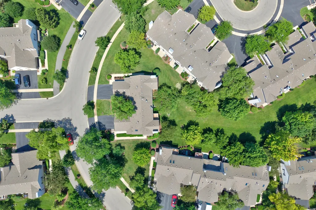 1960 Heron Avenue Schaumburg IL 60193