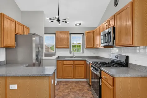 1960 Heron Avenue Schaumburg IL 60193