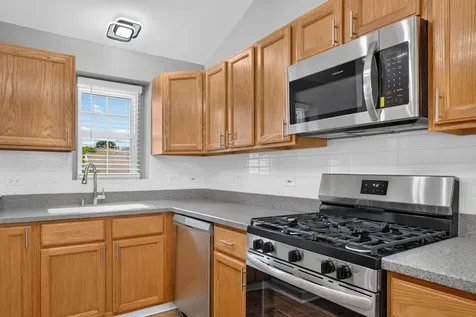 1960 Heron Avenue Schaumburg IL 60193