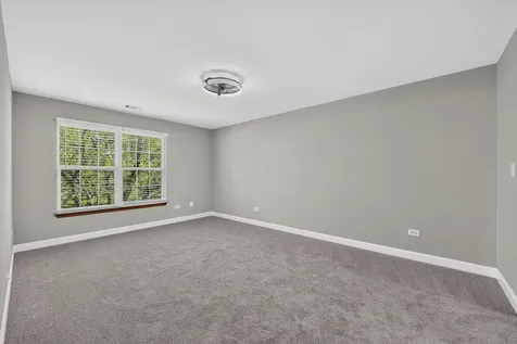 1960 Heron Avenue Schaumburg IL 60193