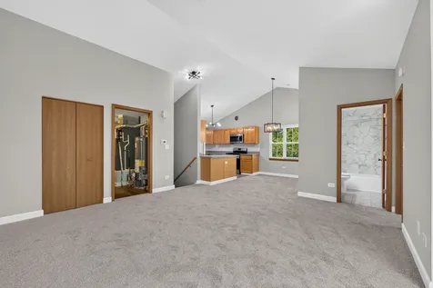 1960 Heron Avenue Schaumburg IL 60193