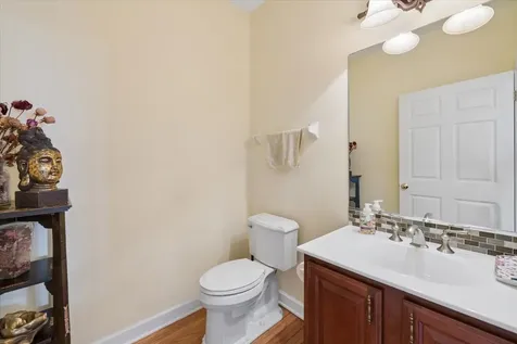 527 Mallard Point Circle North Aurora IL 60542