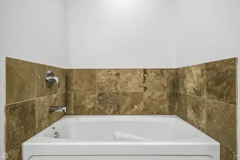 123 South Green Street Chicago IL 60607