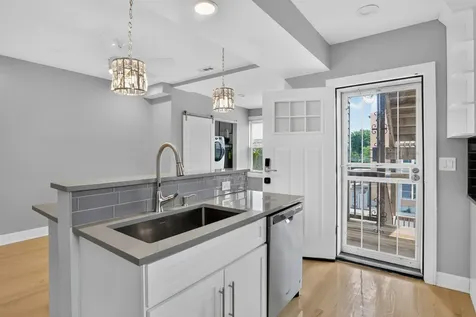 6629 South Ingleside Avenue Chicago IL 60637