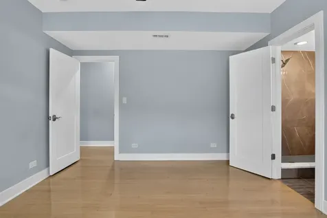 6629 South Ingleside Avenue Chicago IL 60637