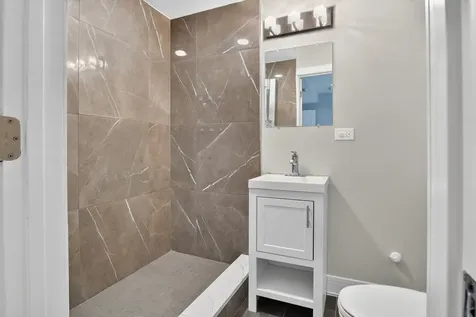 6629 South Ingleside Avenue Chicago IL 60637