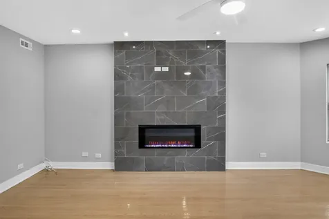 6629 South Ingleside Avenue Chicago IL 60637